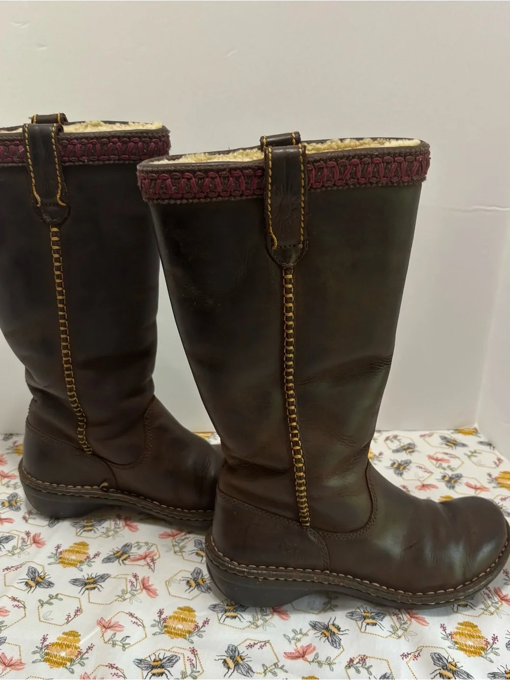 Brown Leather Shearling-Lined Knee Boots with Pink Trim
